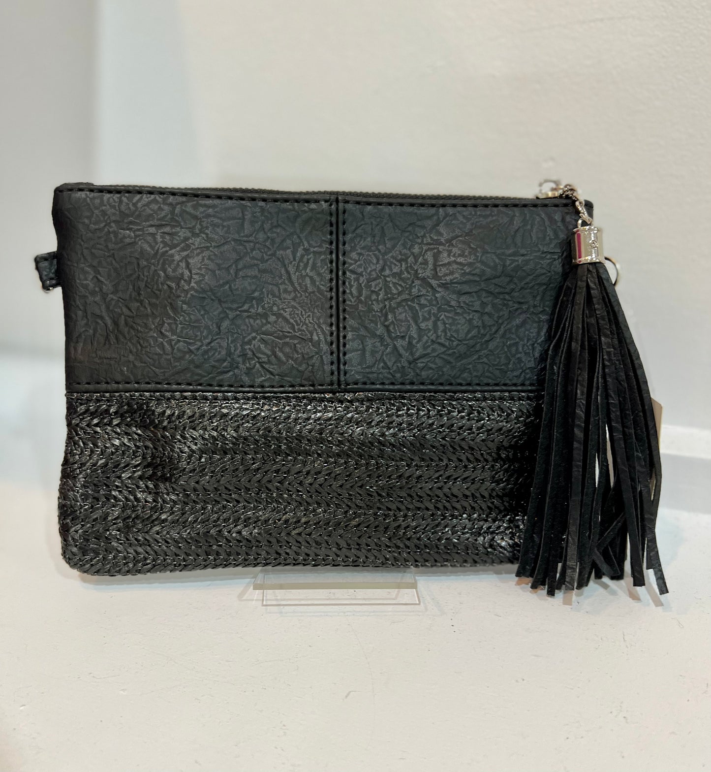Two Tone Textured Cutch